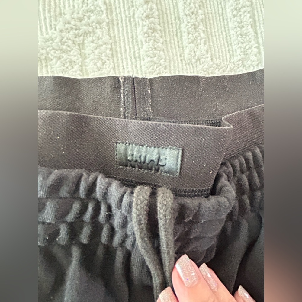 SKIMS Cotton Fleece Oversized Double Waistband Pant Onyx Large NWT O-429 - Picture 9 of 12